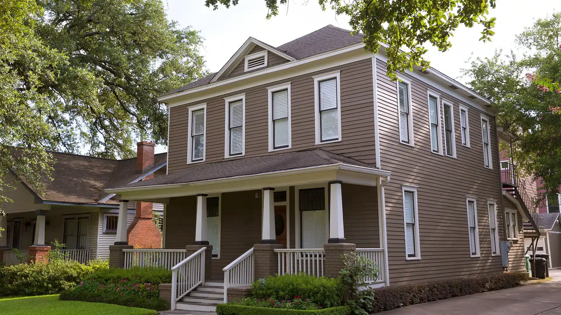 Flexible roofing financing options