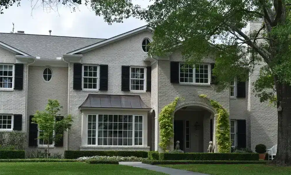 Residential roof replacement in The Woodlands